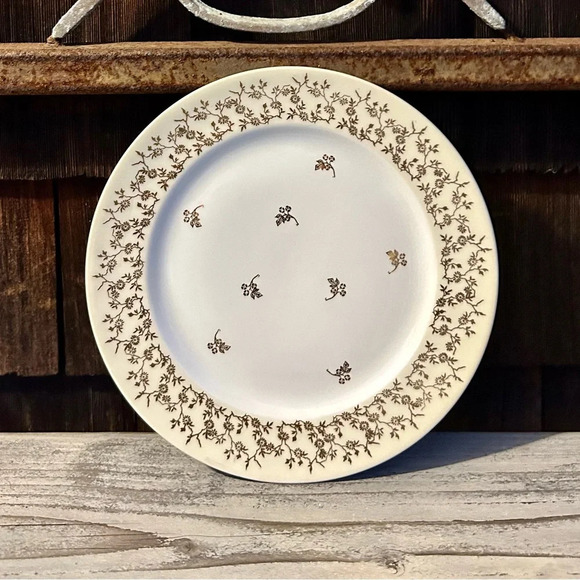 Vintage French plate, stamped “France, Charles Ahrenfeldt Limogues” 8.75 in - Picture 2 of 5